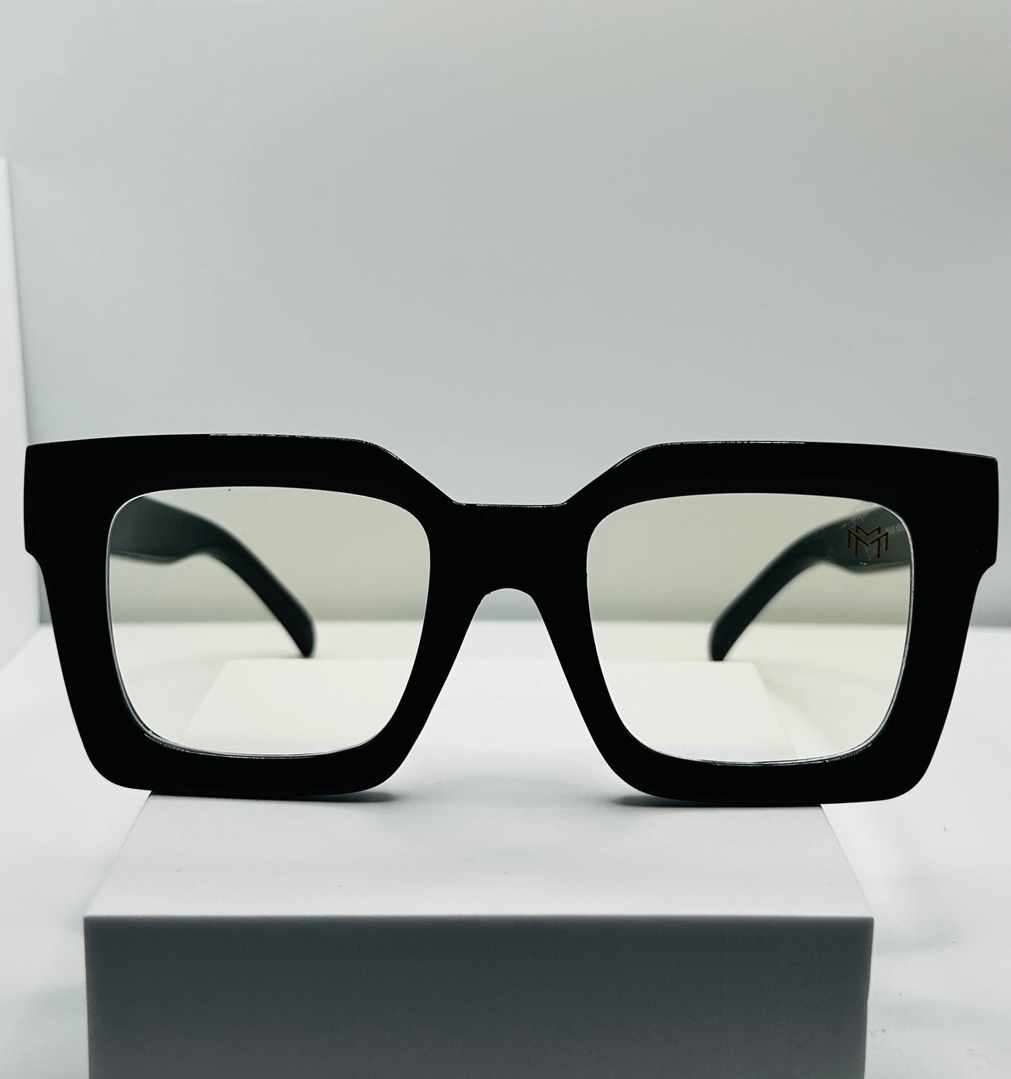 Black/Sunset Clear Gradient